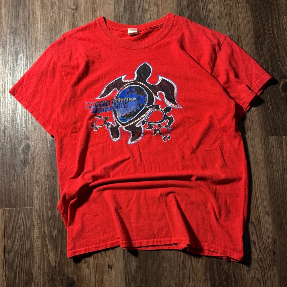 Gildan North Shore Hawaii Sea Turtle Graphic T-Shirt Mens Large Red Souvenir Tee